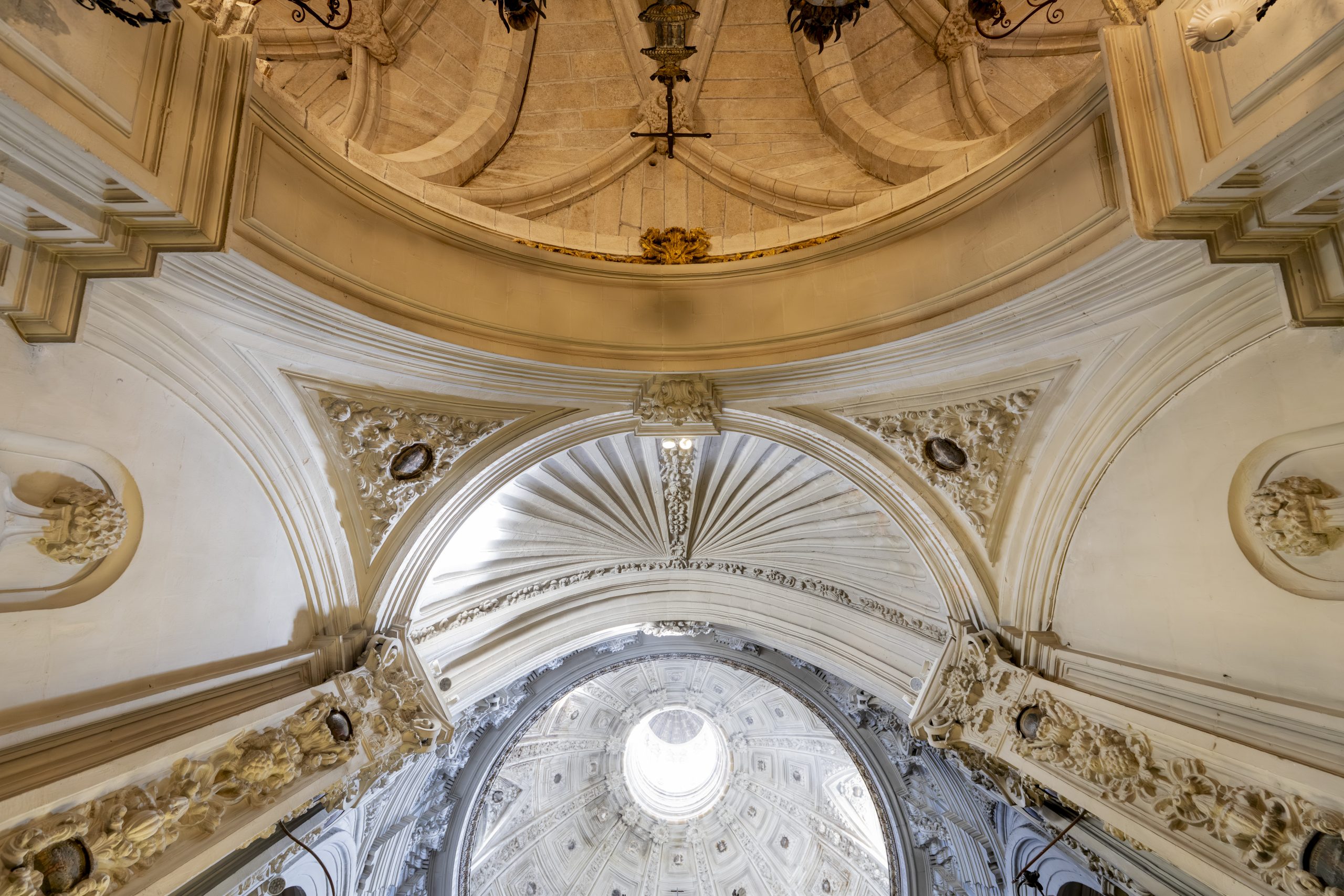 Imagen de la Virgen de los Ojos Grandes